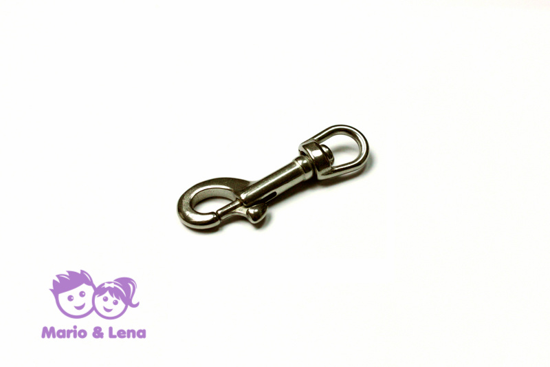 Carabiner with rolling swivel 11mm Silver